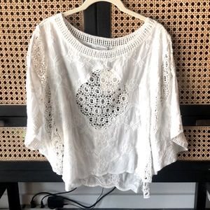 Cellabie OS flutter sleeve top cover-up, white